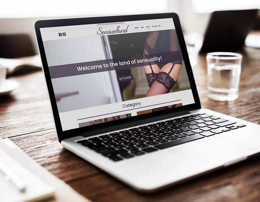 WooCommerce z bielizną - prezentacja na ekranach - Sensuelland